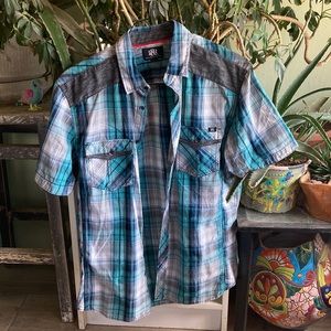 Rock & Republic Short Sleeve Button Down Plaid Shirt